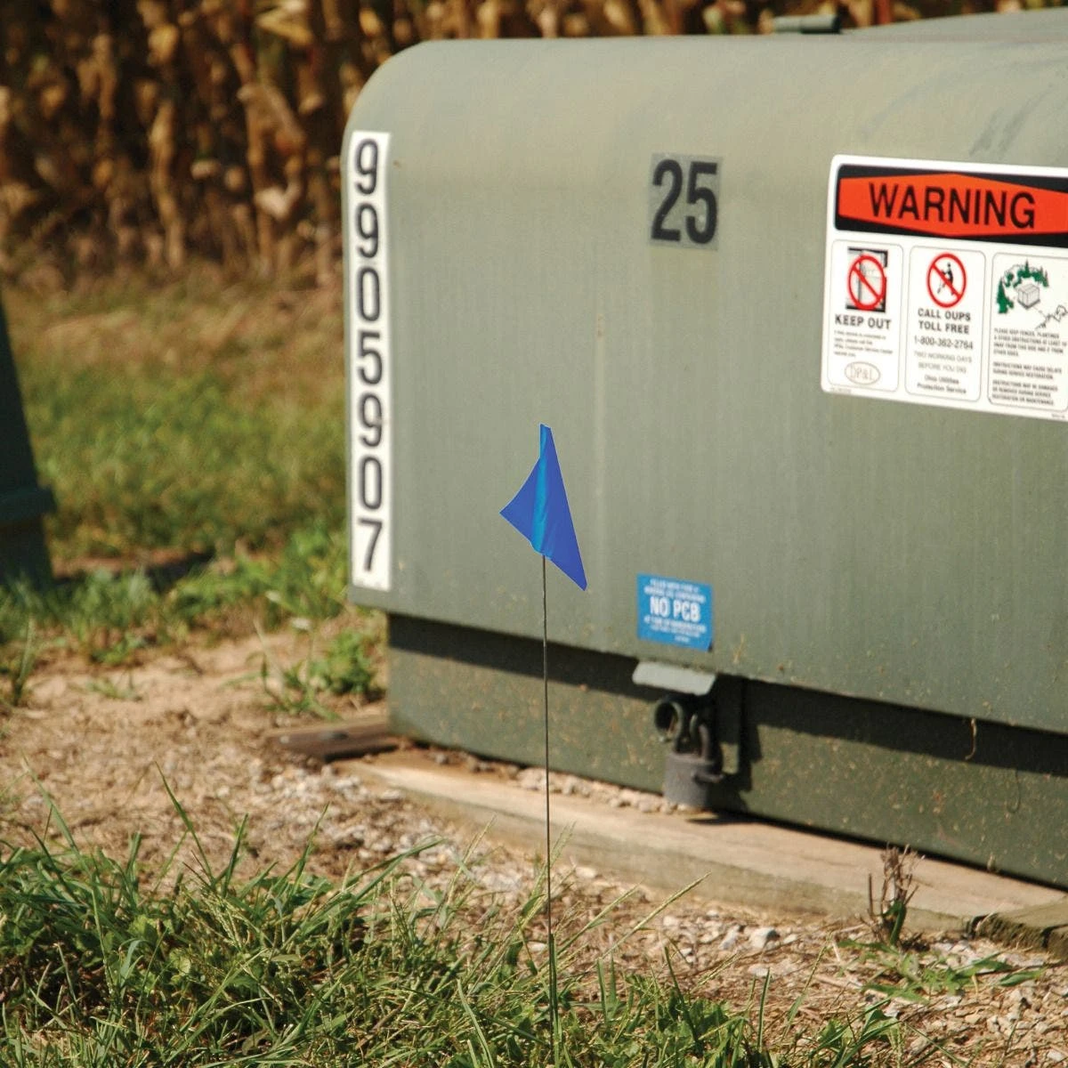 Vinyl Marking Flags, Blue 3-1/4in X 2-1/2in Flag With 21in Wire Shaft, Bundle Of 100 Flags 4 Vinyl Marking Flags, Blue 3-1/4in X 2-1/2in Flag With 21in Wire Shaft, Bundle Of 100 Flags - Image 2