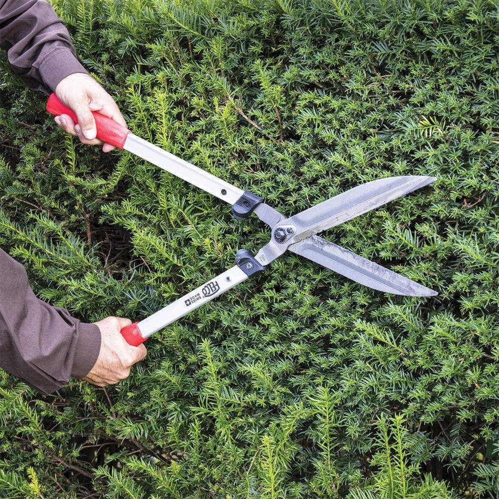 FELCO 26-1/2" Hedge Shear With 'I-Beam' Handles 8 FELCO 26-1/2" Hedge Shear With 'I-Beam' Handles - Image 6