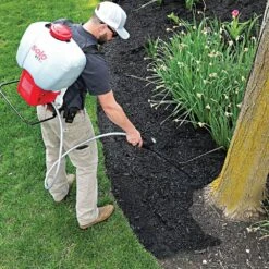 GURUmulch™ Premium Mulch Colorant - Jet Black 13 GURUmulch™ Premium Mulch Colorant - Jet Black -Amleos 30101 live vert
