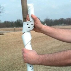 Vinyl Spiral Tree Guards, 1-1/2in Diameter X 36in Length, Case Of 250 Guards By A.M. Leonard -Amleos 36tpc 3