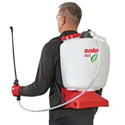 Solo 4 1/2 Gallon Battery Powered Backpack Sprayer For Home & Farm (SOLO 441) -Amleos 424l 2