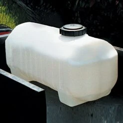 PCO-Style Poly Tank With Plug And Garden Hose Fitting, 200-Gallon Capacity