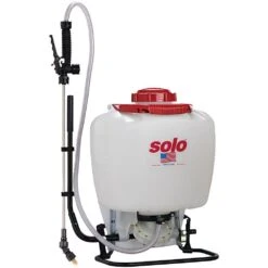 Professional Backpack Sprayer With Diaphragm Pump, 4-Gallon Capacity By Solo