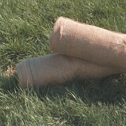 Burlap Roll, Untreated, 7oz, 72in Width X 300ft Length