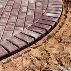 Oly-Ola Bric-Edg Flexible PVC Paver Edging -Amleos 712be 1