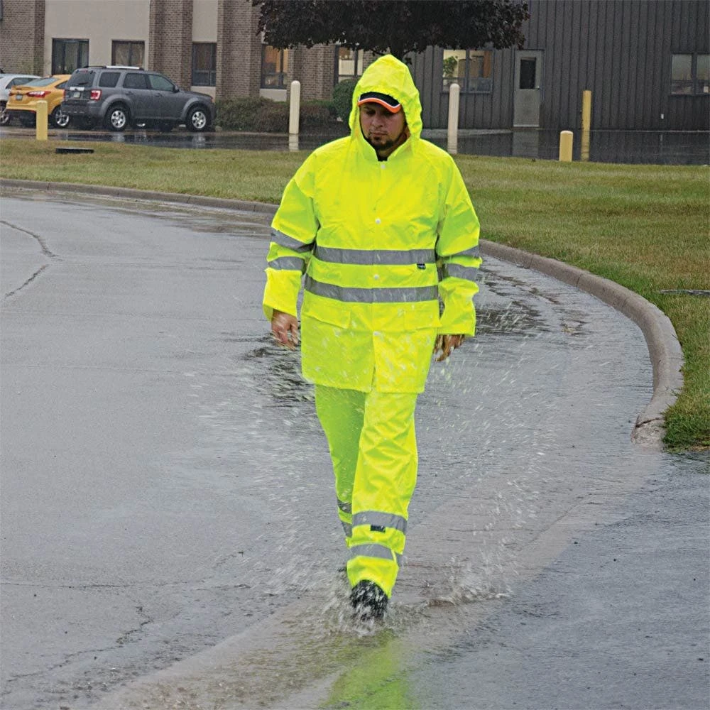 Majestic Hi-Vis High-Visibility Class III Rainwear Jacket - Size Medium 4 Majestic Hi-Vis High-Visibility Class III Rainwear Jacket - Size Medium - Image 2