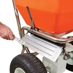 Side Deflector For AMP70P And AM70S Spreaders By A.M. Leonard