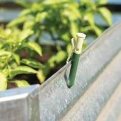 Fend Off Organic Deer & Rabbit Repellent Garlic Odor Clips, Bag Of 25 Clips -Amleos garclip 4 1